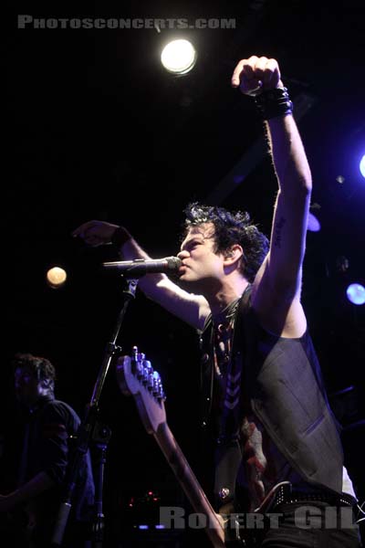 SUM 41 - 2011-02-04 - PARIS - La Maroquinerie - 